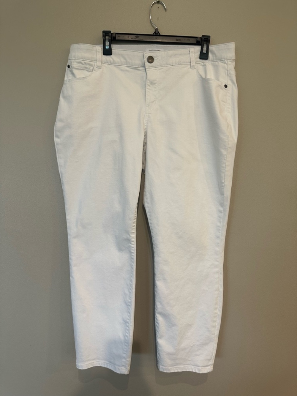 Westbound White Women's Straight-Leg Jeans